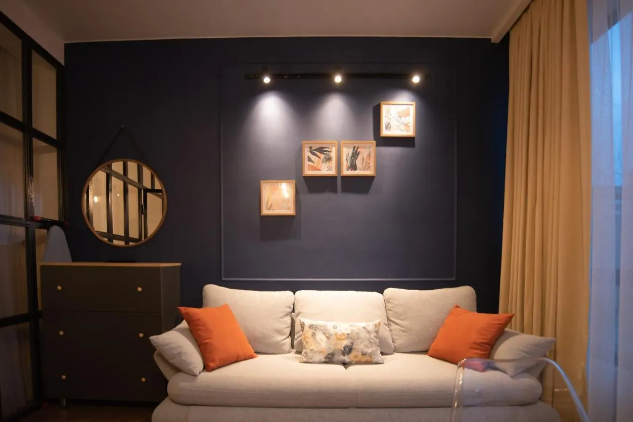 Luxury Apartment In Old Tbilisi With Terrace 0*,