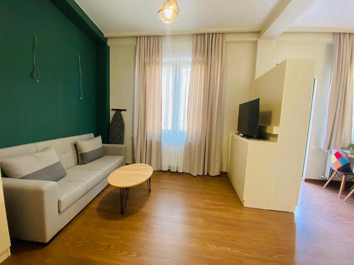 Luxury Apartment In Old Tbilisi With Terrace
