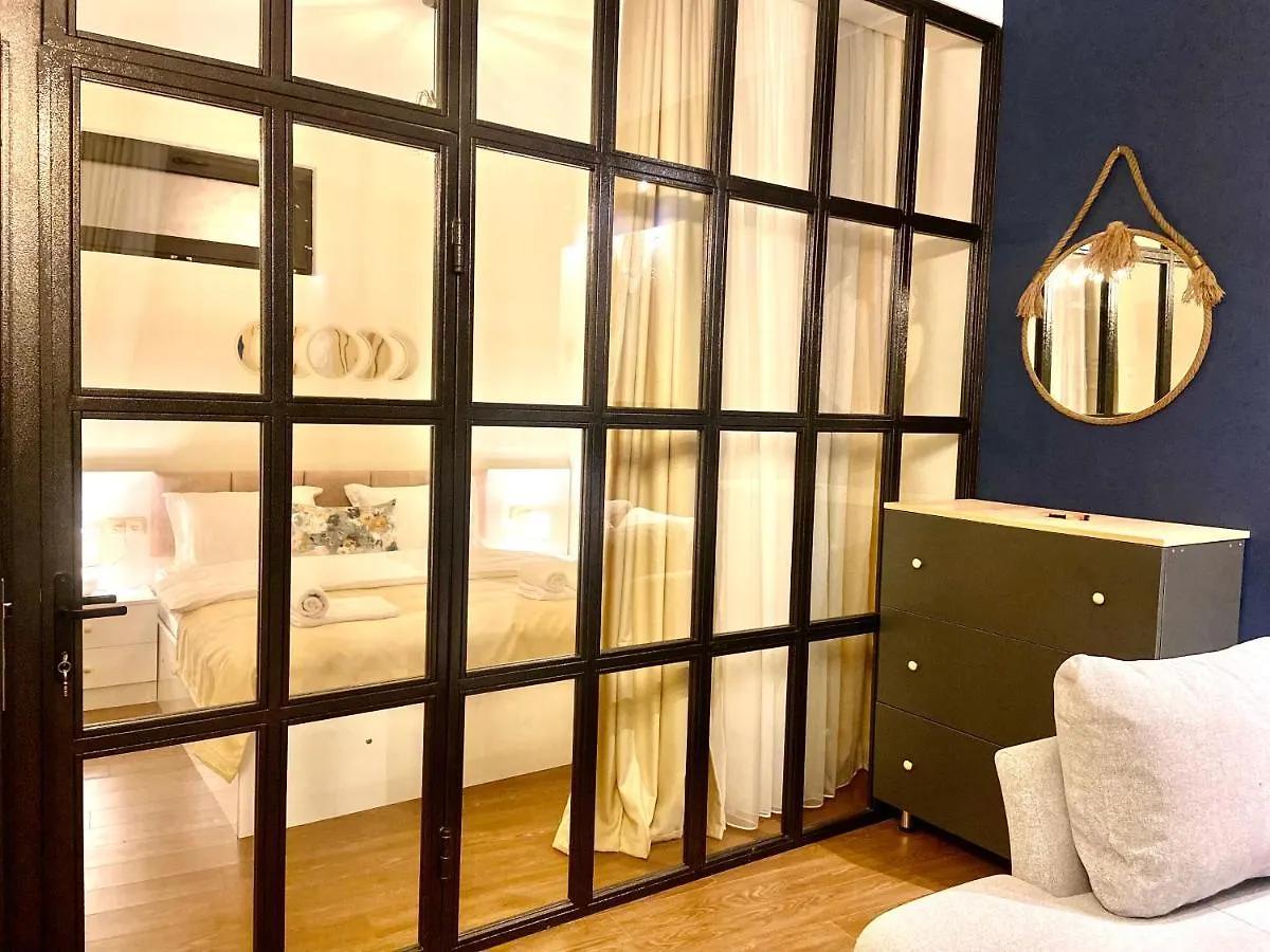 Luxury Apartment In Old Tbilisi With Terrace 0*,  Грузия