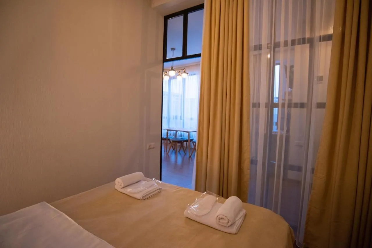 Luxury Apartment In Old Tbilisi With Terrace Грузия