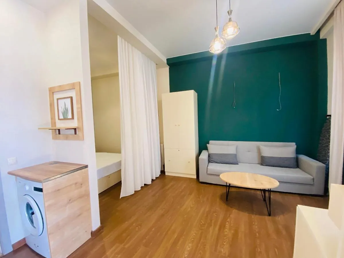 Luxury Apartment In Old Tbilisi With Terrace